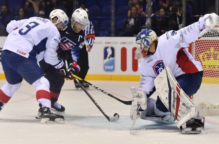 hockey sur glace tignes